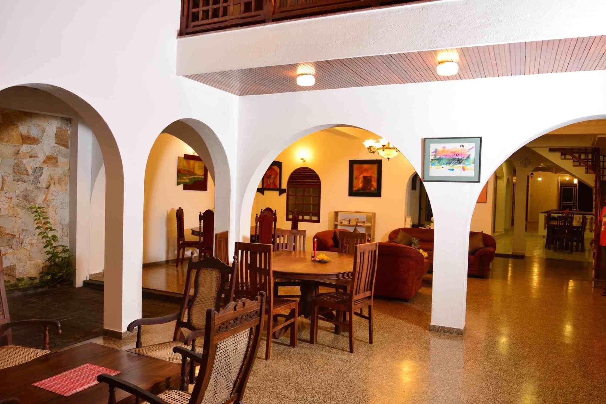 Sunset Galle Fort Экстерьер фото